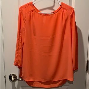 The Limited Womens size L coral Tunic